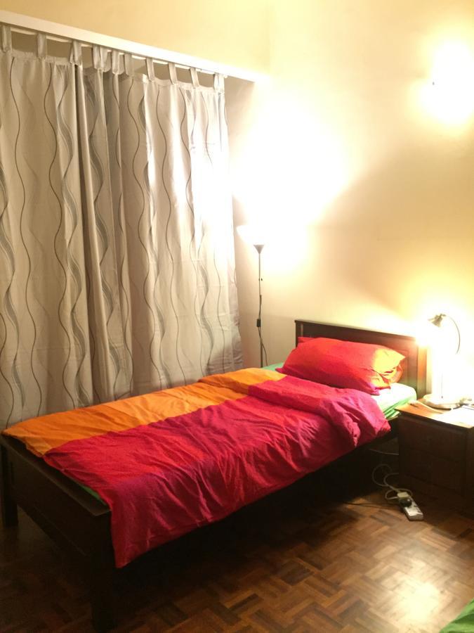 G&Y House Hostel Kuala Ampang Bagian luar foto