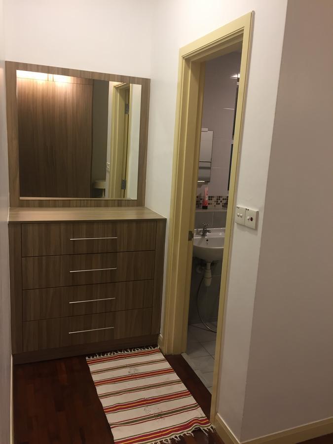 G&Y House Hostel Kuala Ampang Bagian luar foto