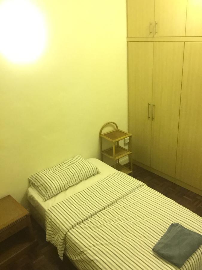 G&Y House Hostel Kuala Ampang Bagian luar foto